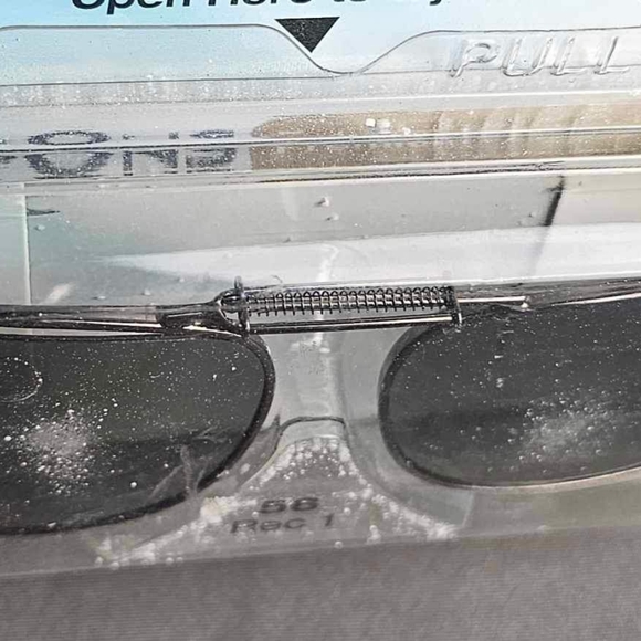 Polar Optics clip ons - Picture 5 of 5